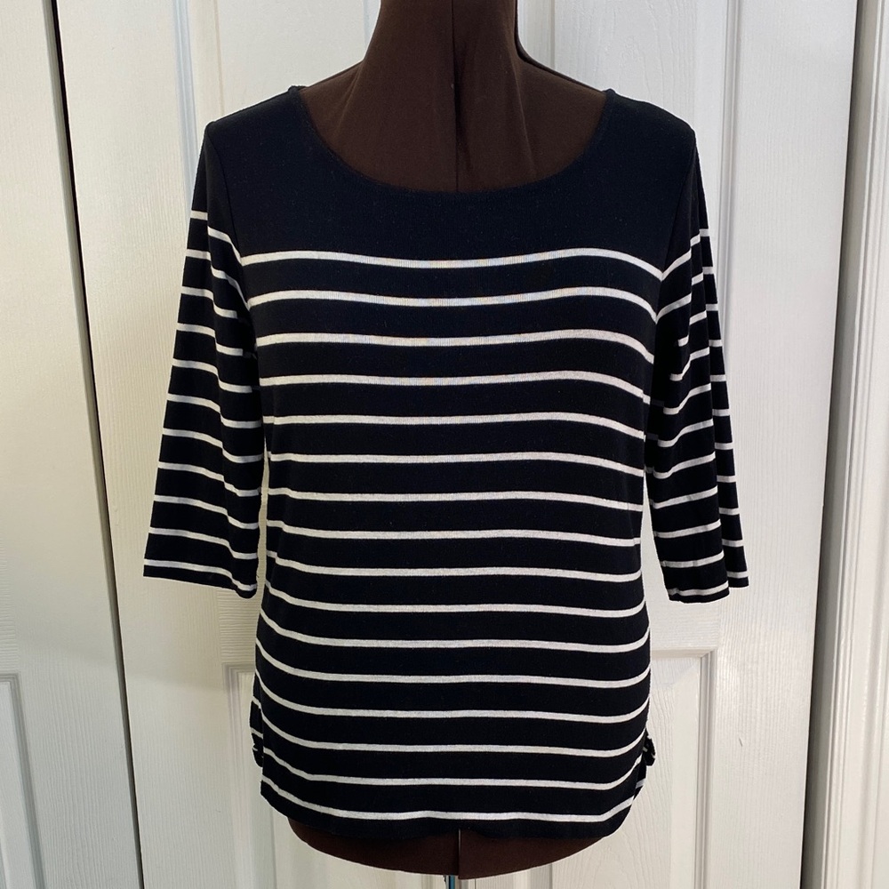 2 for $25 - Reitmans Knit Top in Black & White, 3/4 Sleeves with back zipper, L